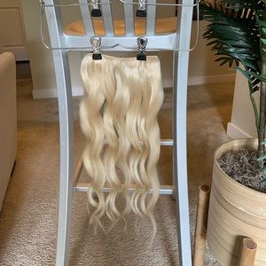 Luxy - 20’ Classic Ash Blonde Volumizer Weft